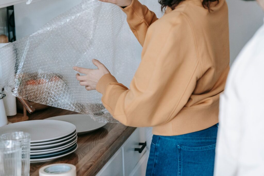 how to organize a kitchen with clean countertops